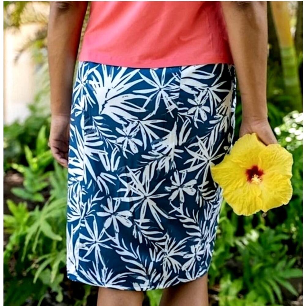 NEW RIPSKIRT Hawaii Wrap Skirt Length 3 Medium Navy Tropical Palms Travel Beach - Picture 5 of 10